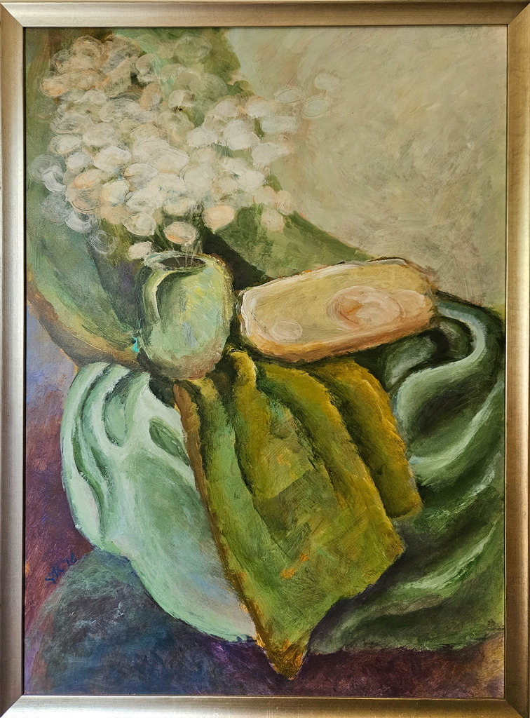 Stilleven met groene vaas